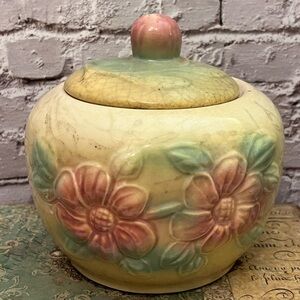 Vintage 1940’s Hull Pottery Sunglow Yellow Embossed Floral Grease Jar